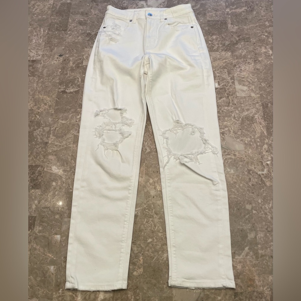 American Eagle Outfitters White Distressed Jeans